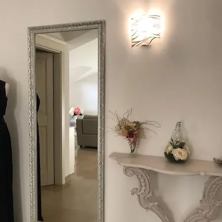 Maria Ancona * מרטינה פרנקה